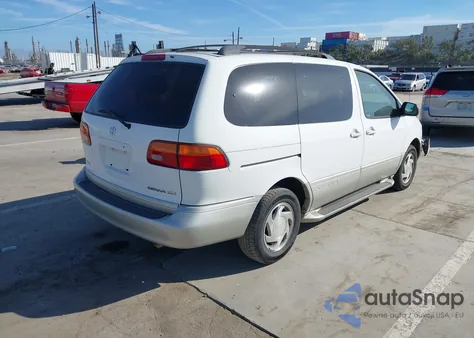 2000 Toyota Sienna Xle z USA, uszkodzony, nr VIN 4T3ZF13C4YU248003